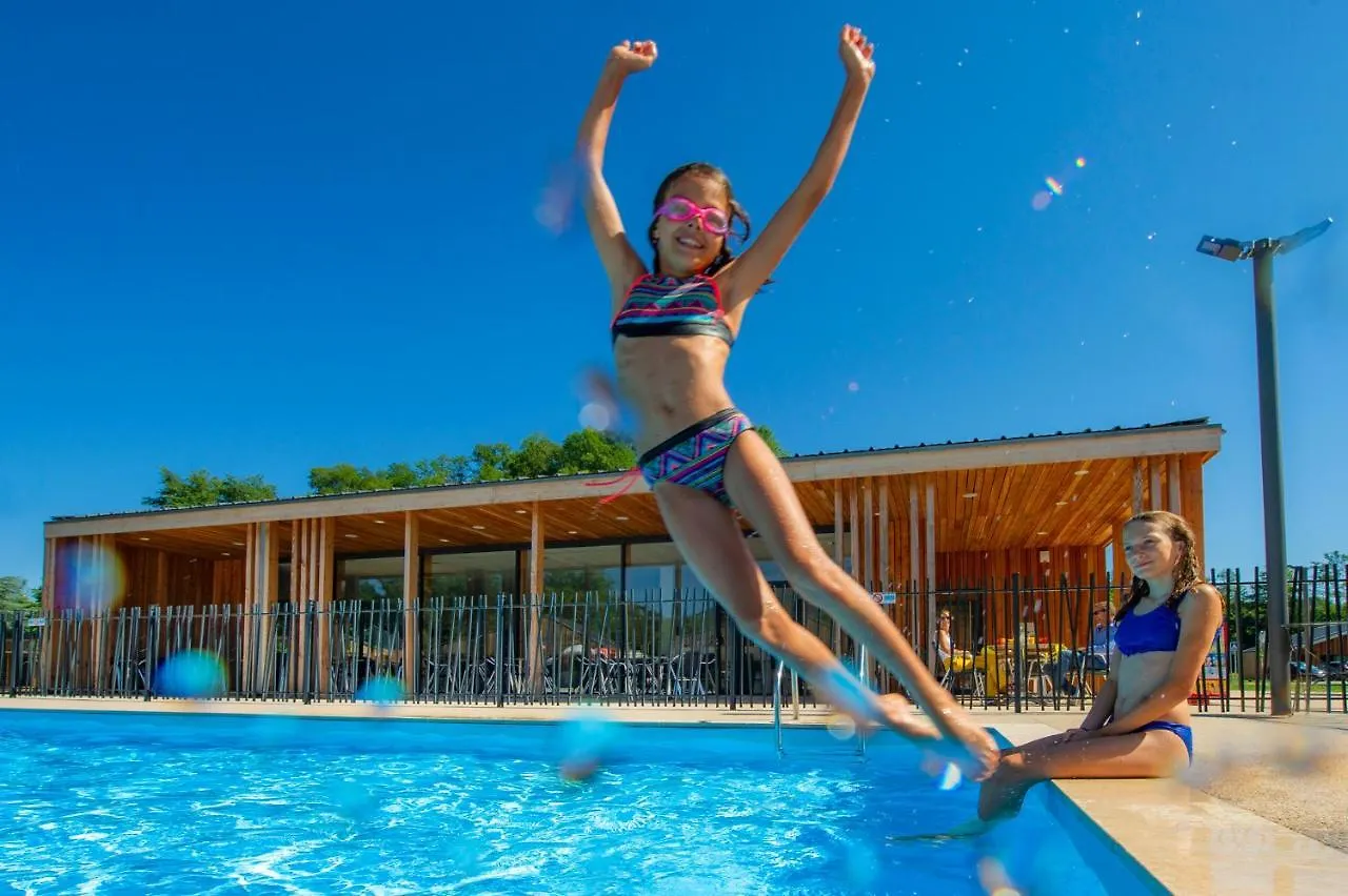 Vakantiehuis Village De Vacances Les Lambrilles La Bastide-de-Sérou